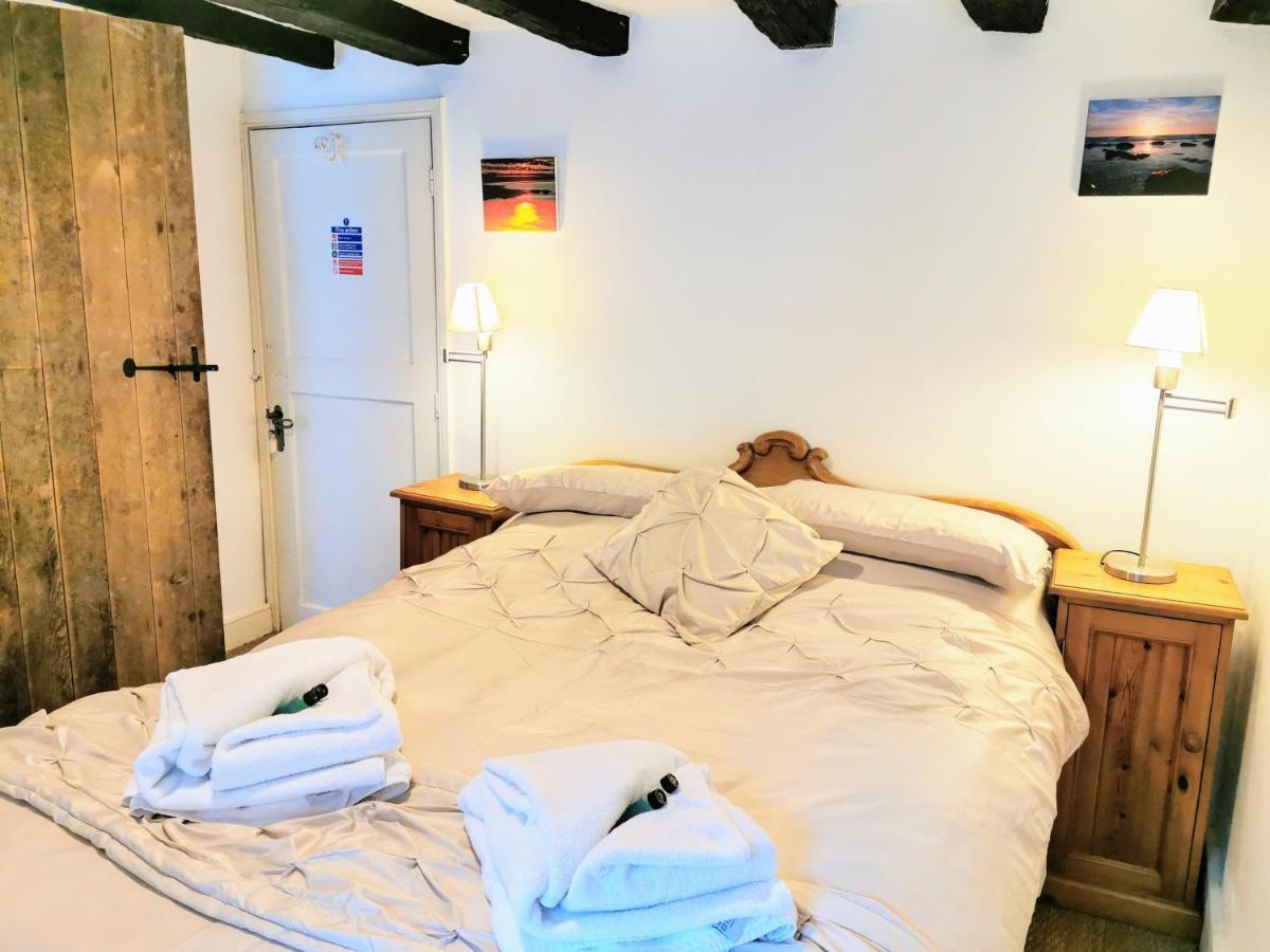 The Darlington Hotel Camelford Extérieur photo
