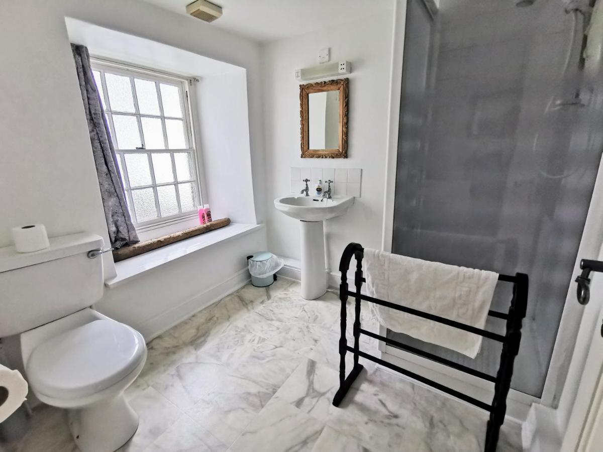 The Darlington Hotel Camelford Extérieur photo